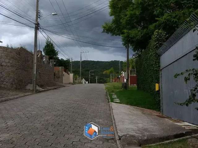 Terreno com 770m² 1 quarto e 1 banheiro, à venda, no bairro Ingleses do Rio Vermelho em Florianópolis
