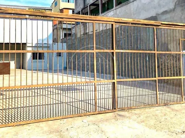 Terreno com 200m², para alugar, no bairro Jardim Myrna em São Paulo