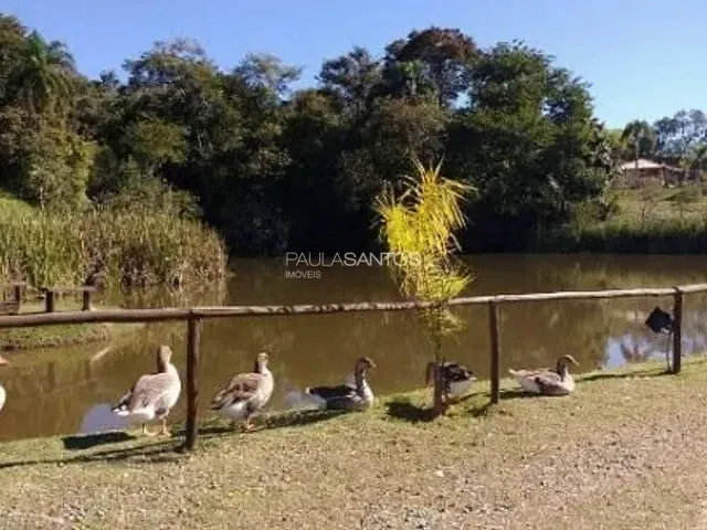 Terreno com 800m², à venda, no bairro Condomínio Village Araçoiaba em Araçoiaba da Serra
