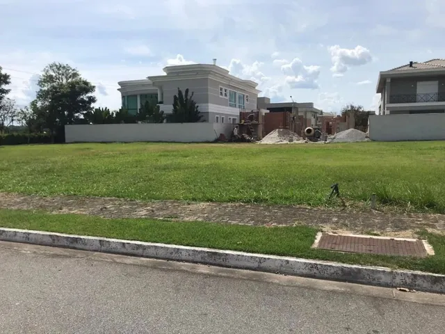 Terreno com 450m², à venda, no bairro Jardim do Golfe em São José Dos Campos