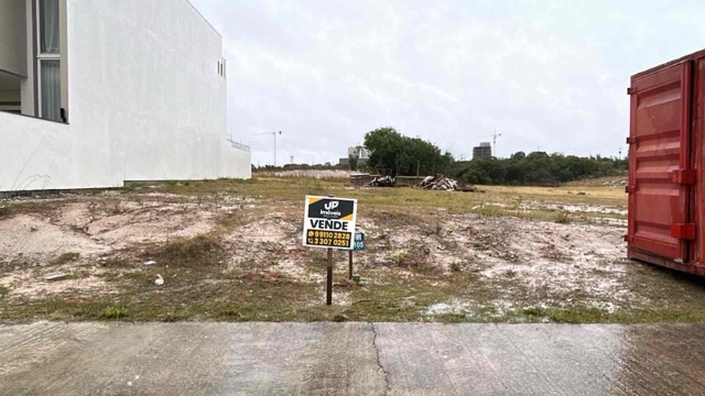 Terreno com 189m², à venda, no bairro Três Vendas em Pelotas