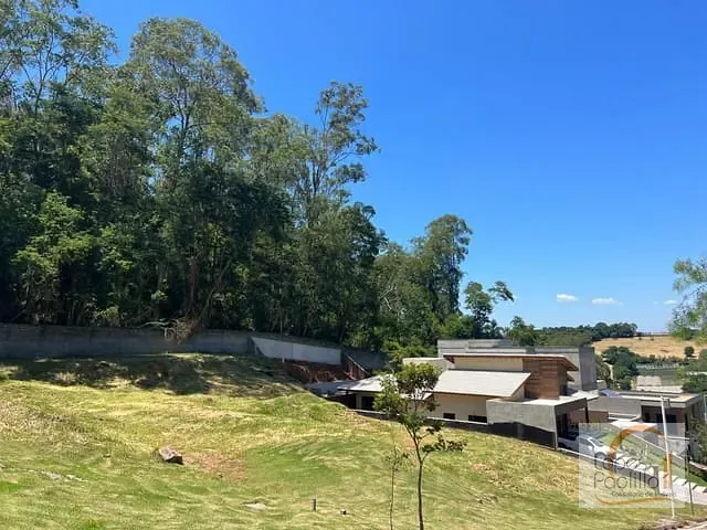 Terreno com 600m², à venda, no bairro Condominio Quintas da Boa Vista em Atibaia