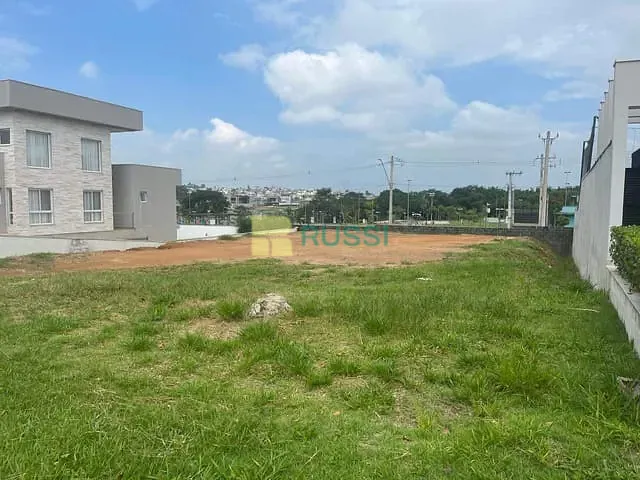 Terreno com 732m², à venda, no bairro Condomínio Reserva do Paratehy em São José dos Campos
