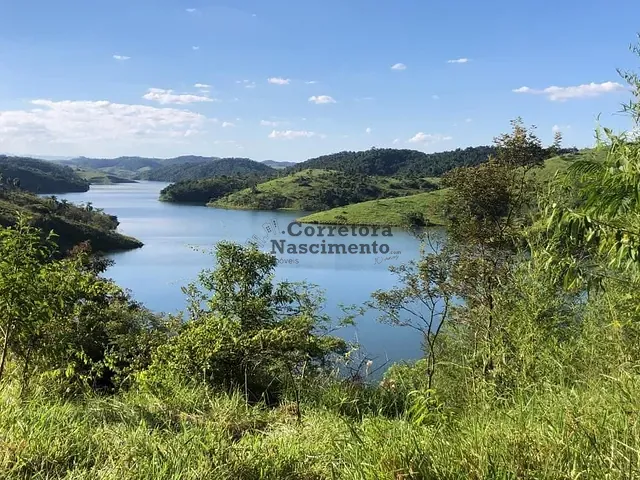 Terreno com 540m², à venda, no bairro Centro em Santa Branca