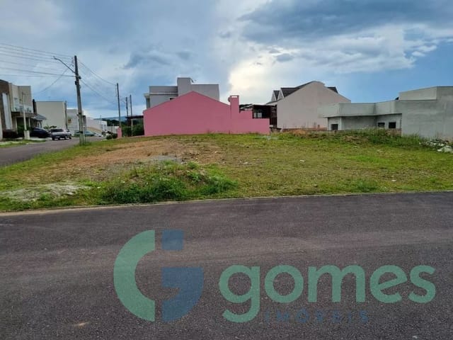 Terreno à venda, no bairro Vila Glória em Campo Largo