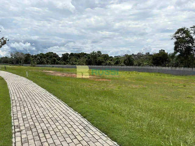 Terreno com 926m², à venda, no bairro Urbanova em São José dos Campos
