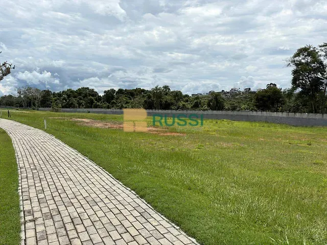 Terreno com 926m², à venda, no bairro Urbanova em São José dos Campos