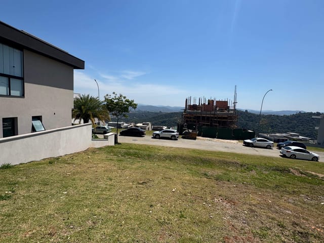 Terreno com 490m², à venda, no bairro Alphaville em Santana de Parnaíba