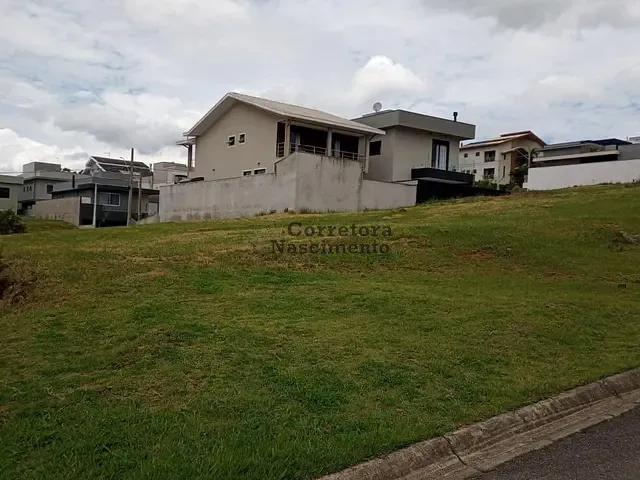 Terreno com 250m², à venda, no bairro Jardim America em Jacareí