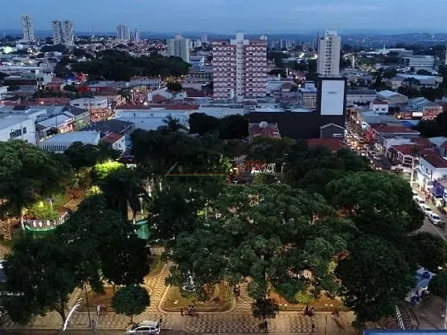 Terreno com 458m², à venda, no bairro Centro em Indaiatuba