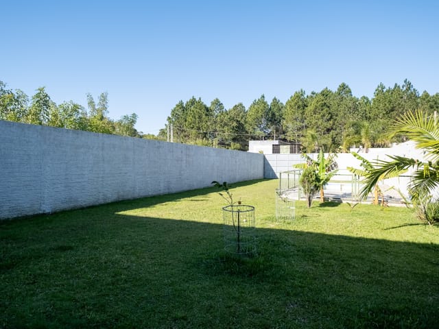 Terreno com 300m², à venda, no bairro Laranjal em Pelotas