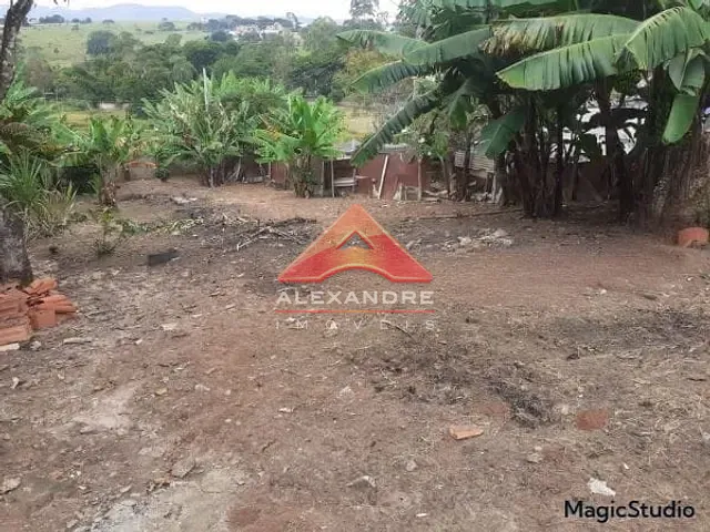 Terreno com 884m², à venda, no bairro Bica D Agua em São José dos Campos