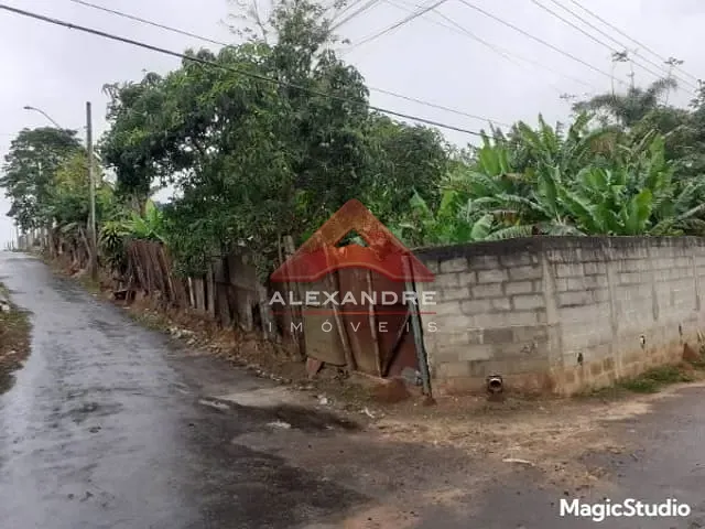 Terreno com 884m², à venda, no bairro Bica D Agua em São José dos Campos