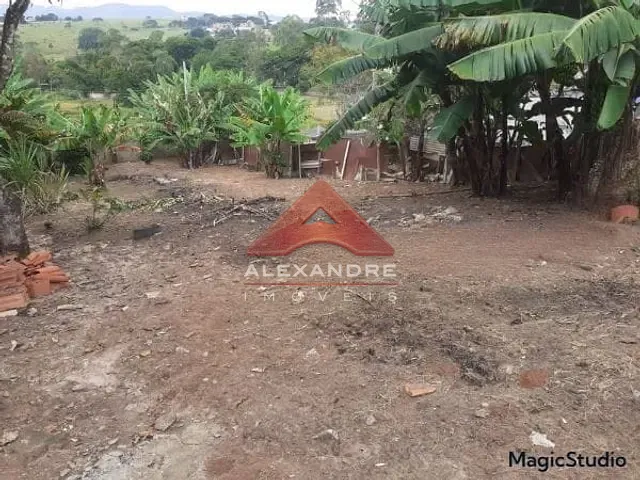 Terreno com 884m², à venda, no bairro Bica D Agua em São José dos Campos