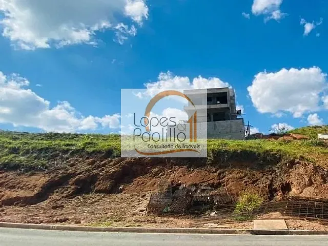 Terreno com 300m², à venda, no bairro Condomínio Portal Lamis em Bom Jesus dos Perdões