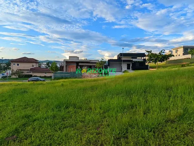 Terreno com 601m², à venda, no bairro Urbanova em São José dos Campos