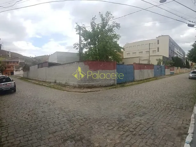 Terreno com 972m², à venda, no bairro Santa Rita em Aparecida