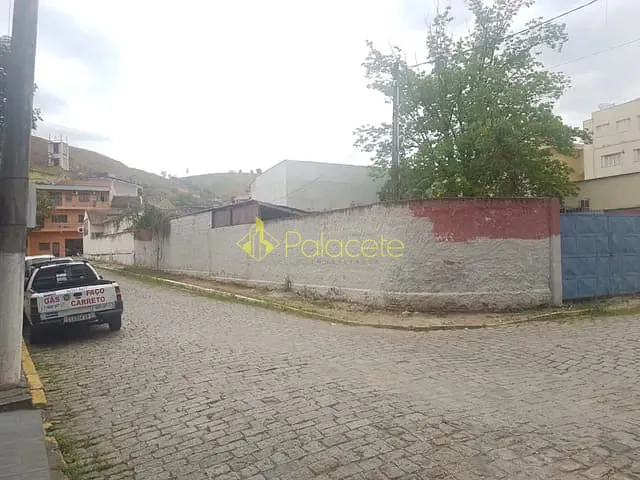 Terreno com 972m², à venda, no bairro Santa Rita em Aparecida