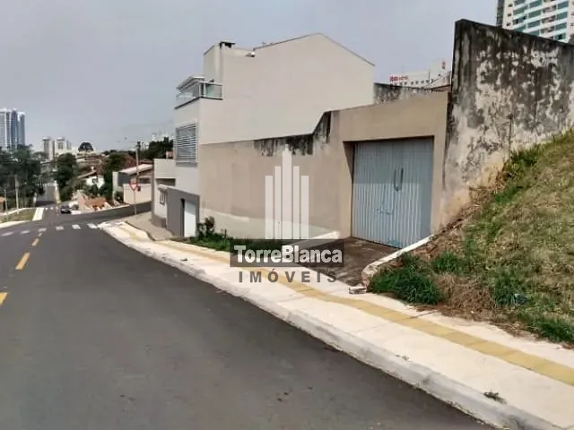 Terreno com 347m², à venda, no bairro Olarias em Ponta Grossa
