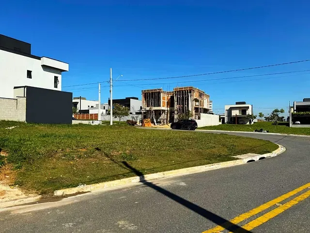 Terreno com 356m², à venda, no bairro Recanto dos Eucaliptos em São José dos Campos