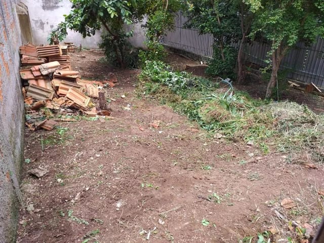 Terreno à venda, no bairro Xaxim em Curitiba