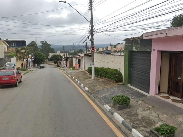 Terreno com 292m², à venda, no bairro Centro em Cotia