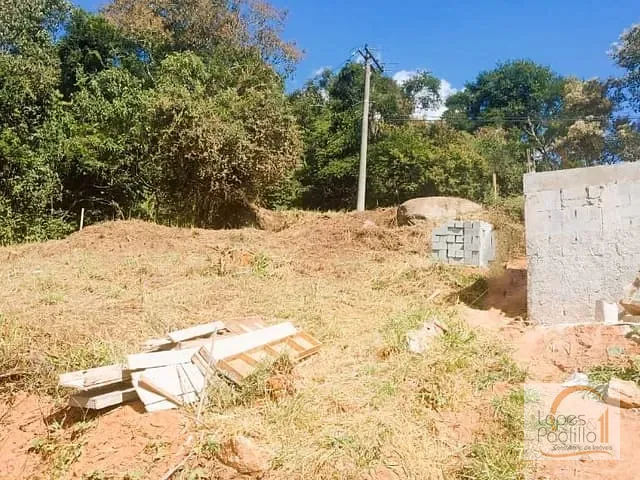 Terreno com 608m², à venda, no bairro Clube da Montanha em Atibaia