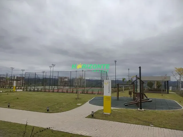 Terreno com 330m², à venda, no bairro Urbanova em São José dos Campos