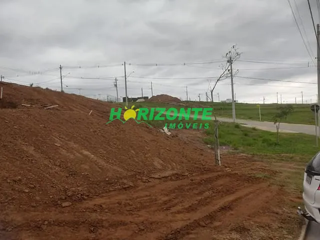 Terreno com 330m², à venda, no bairro Urbanova em São José dos Campos