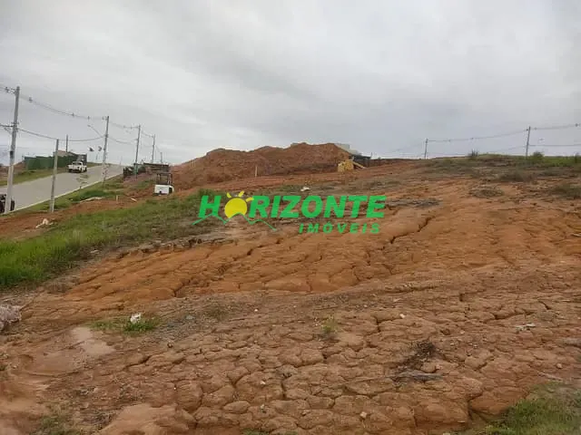 Terreno com 330m², à venda, no bairro Urbanova em São José dos Campos