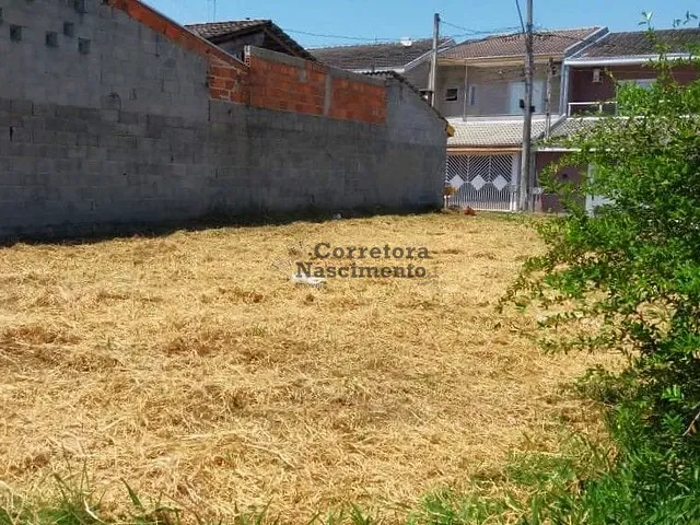 Terreno com 140m², à venda, no bairro Loteamento Villa Branca em Jacareí