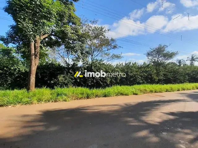 Terreno com 3969m², à venda, no bairro Nova Veneza em Paulínia