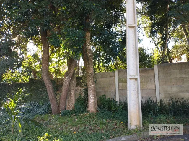 Terreno à venda, no bairro Barreirinha em Curitiba