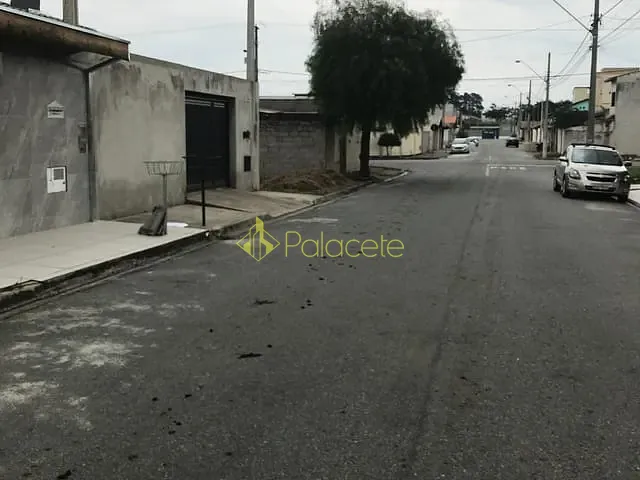Terreno com 200m², à venda, no bairro Água Preta em Pindamonhangaba