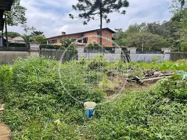 Terreno com 1050m², à venda, no bairro Interlagos em São Paulo