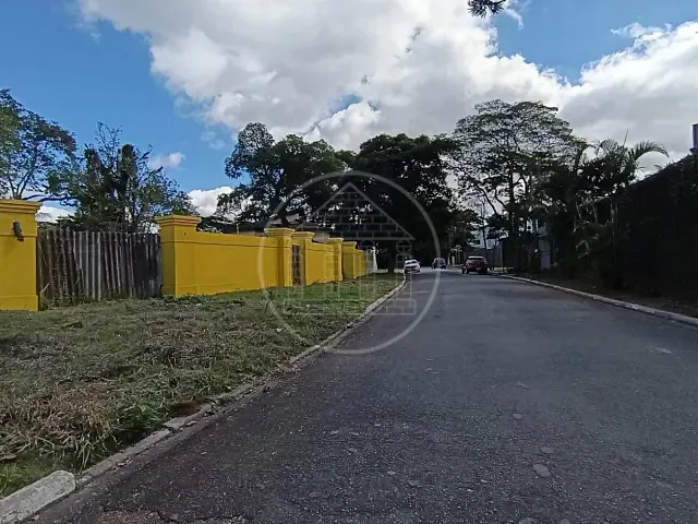 Terreno com 1050m², à venda, no bairro Interlagos em São Paulo
