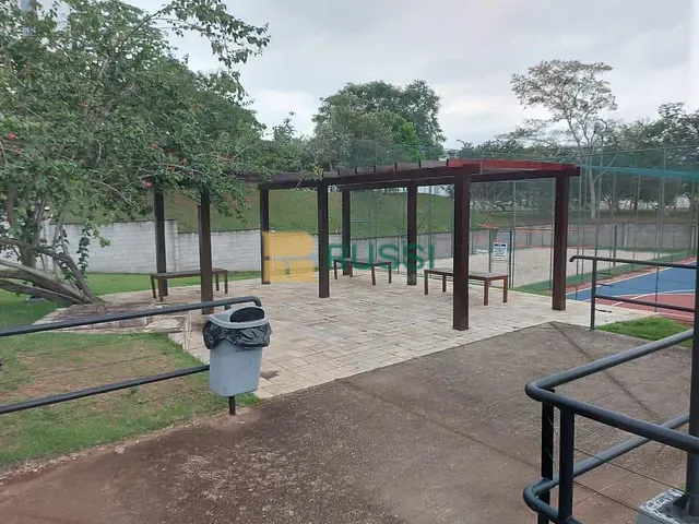Terreno com 360m², à venda, no bairro Condomínio Bellavittá em Caçapava