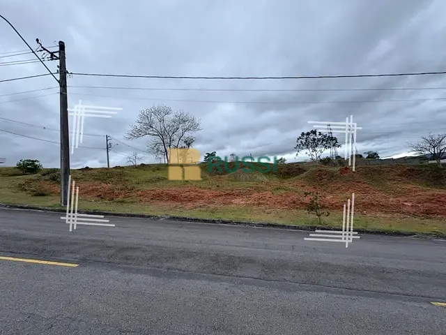 Terreno com 360m², à venda, no bairro Condomínio Bellavittá em Caçapava