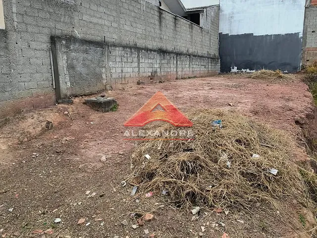 Terreno com 167m², à venda, no bairro Jardim Santa Júlia em São José dos Campos