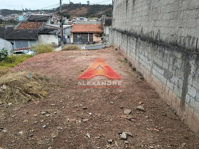 Terreno com 167m², à venda, no bairro Jardim Santa Júlia em São José dos Campos