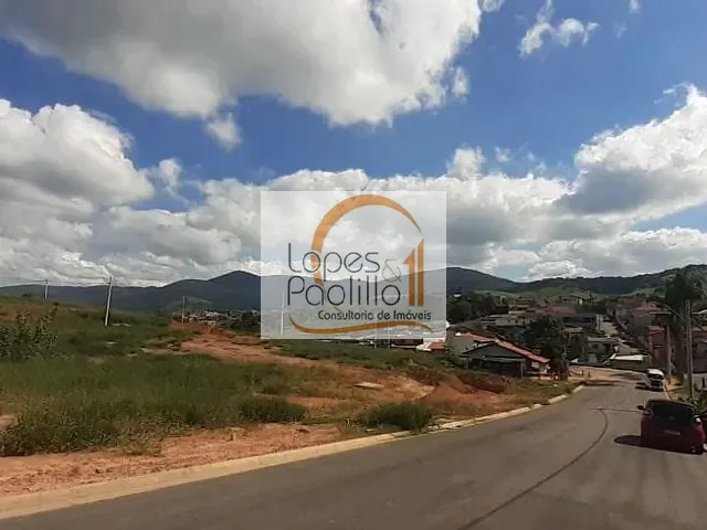 Terreno com 125m², à venda, no bairro Vila Operária em Bom Jesus dos Perdões