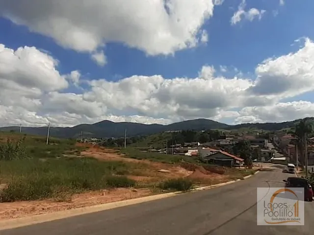 Terreno com 125m², à venda, no bairro Vila Operária em Bom Jesus dos Perdões