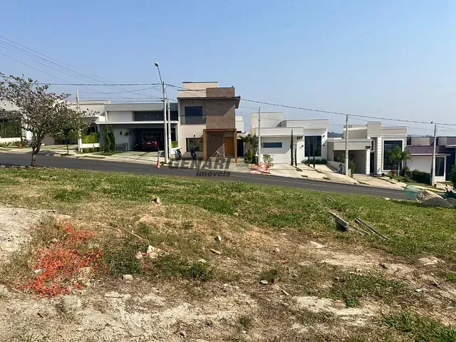 Terreno com 251m², à venda, no bairro Jardim Mantova em Indaiatuba
