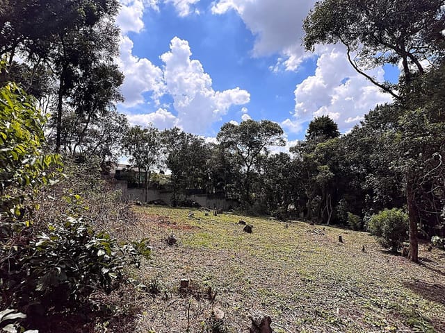 Terreno com 1575m², à venda, no bairro Vila de São Fernando em Cotia
