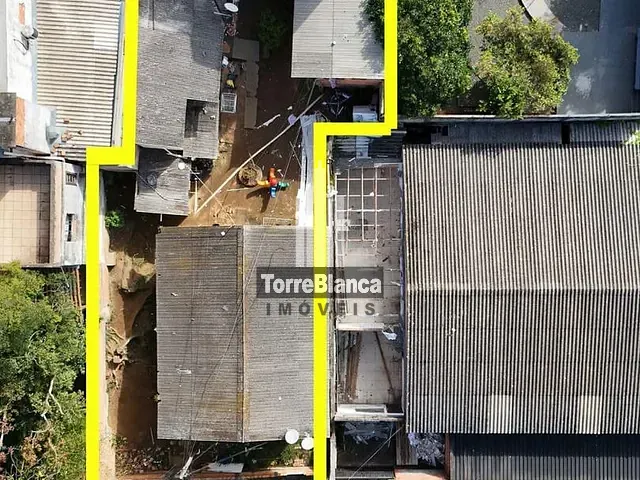 Terreno com 320m², à venda, no bairro Centro em Ponta Grossa