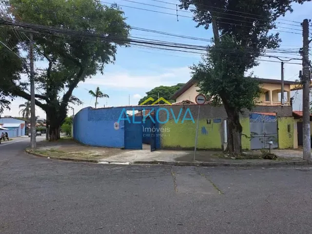 Terreno com 323m², à venda, no bairro Jardim Satélite em São José dos Campos