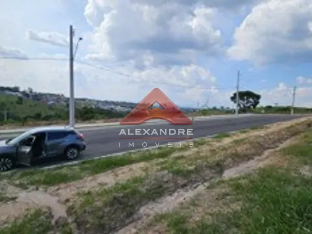 Terreno com 250m², à venda, no bairro Putim em São José dos Campos