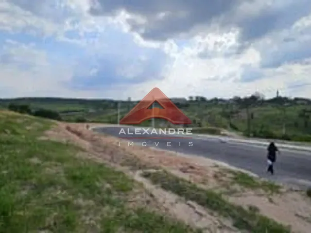 Terreno com 250m², à venda, no bairro Putim em São José dos Campos