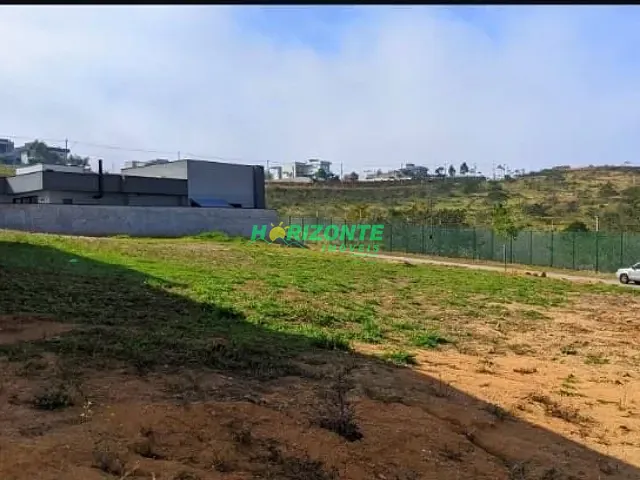 Terreno com 614m², à venda, no bairro Urbanova em São José dos Campos