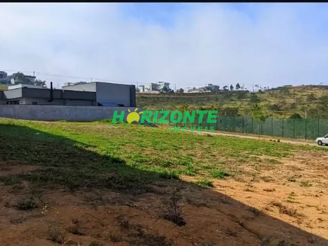Terreno com 614m², à venda, no bairro Urbanova em São José dos Campos